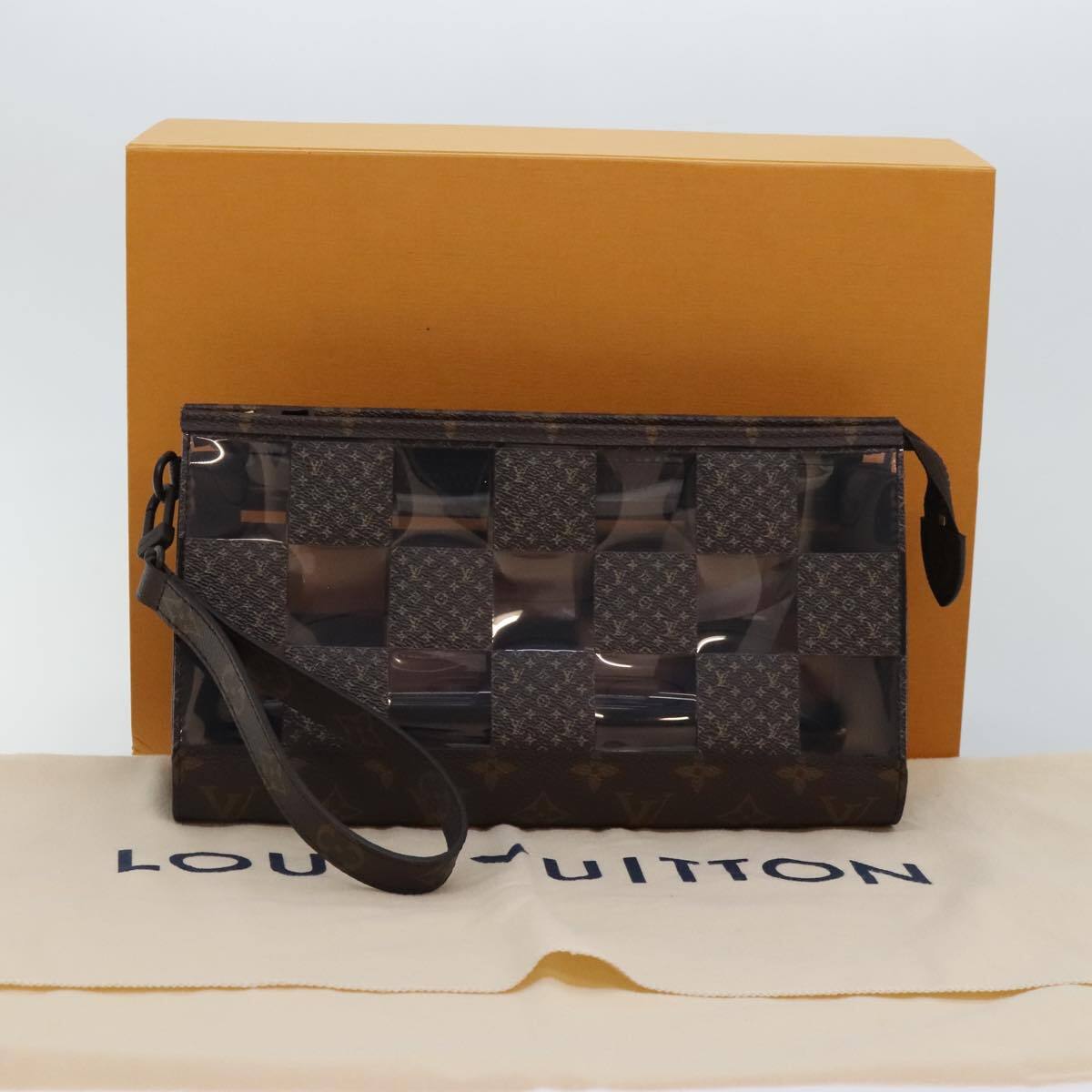 Louis Vuitton Chess Stand Pouch Canvas, BROWN, CANVAS, Clutche & pouche