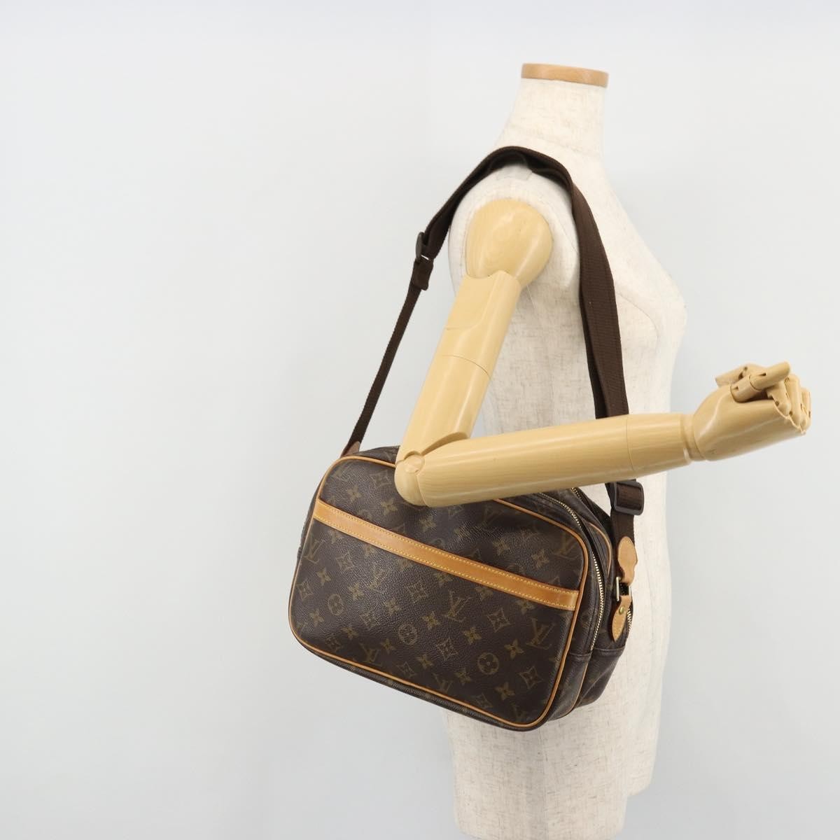 Louis Vuitton Reporter Bag Monogram Canvas, Brown, Canvas, Shoulder Bag