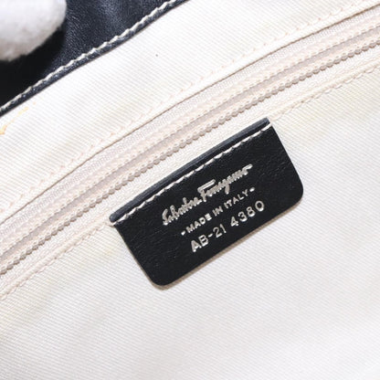 Salvatore Ferragamo Gancini Shoulder Bag Leather, BLACK, LEATHER, Shoulder bag