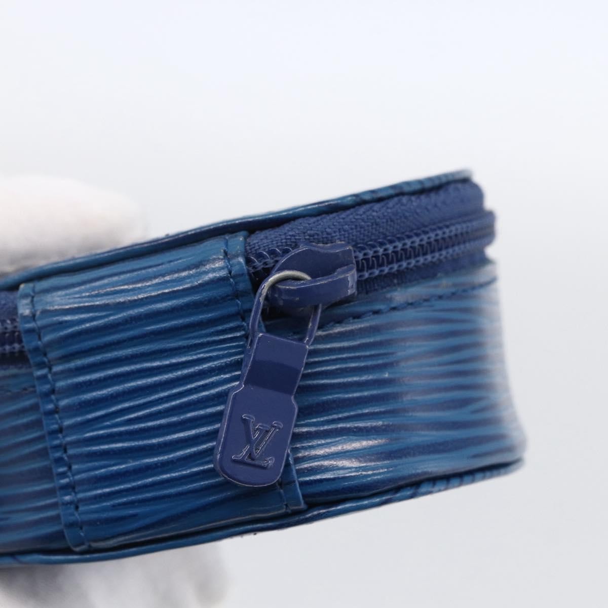 Louis Vuitton Ecrin Bijoux Jewelry Case Epi Leather, BLUE, LEATHER, Clutche & pouche