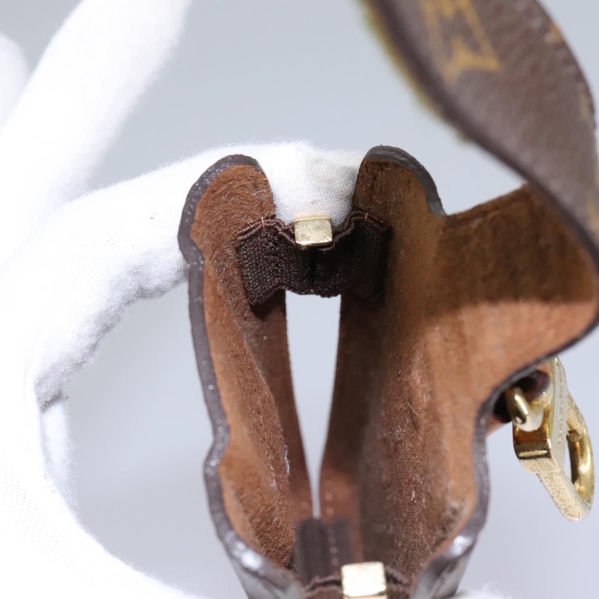 Louis Vuitton Étui Téléphone Monogram Canvas, BROWN, CANVAS, Tech accessory