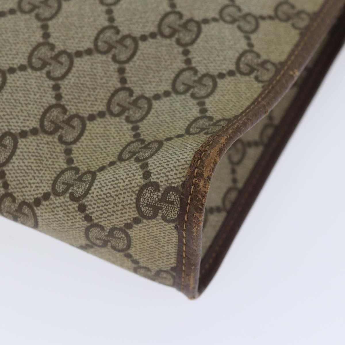Gucci GG Supreme Clutch bag PVC, Beige, PVC, Clutch