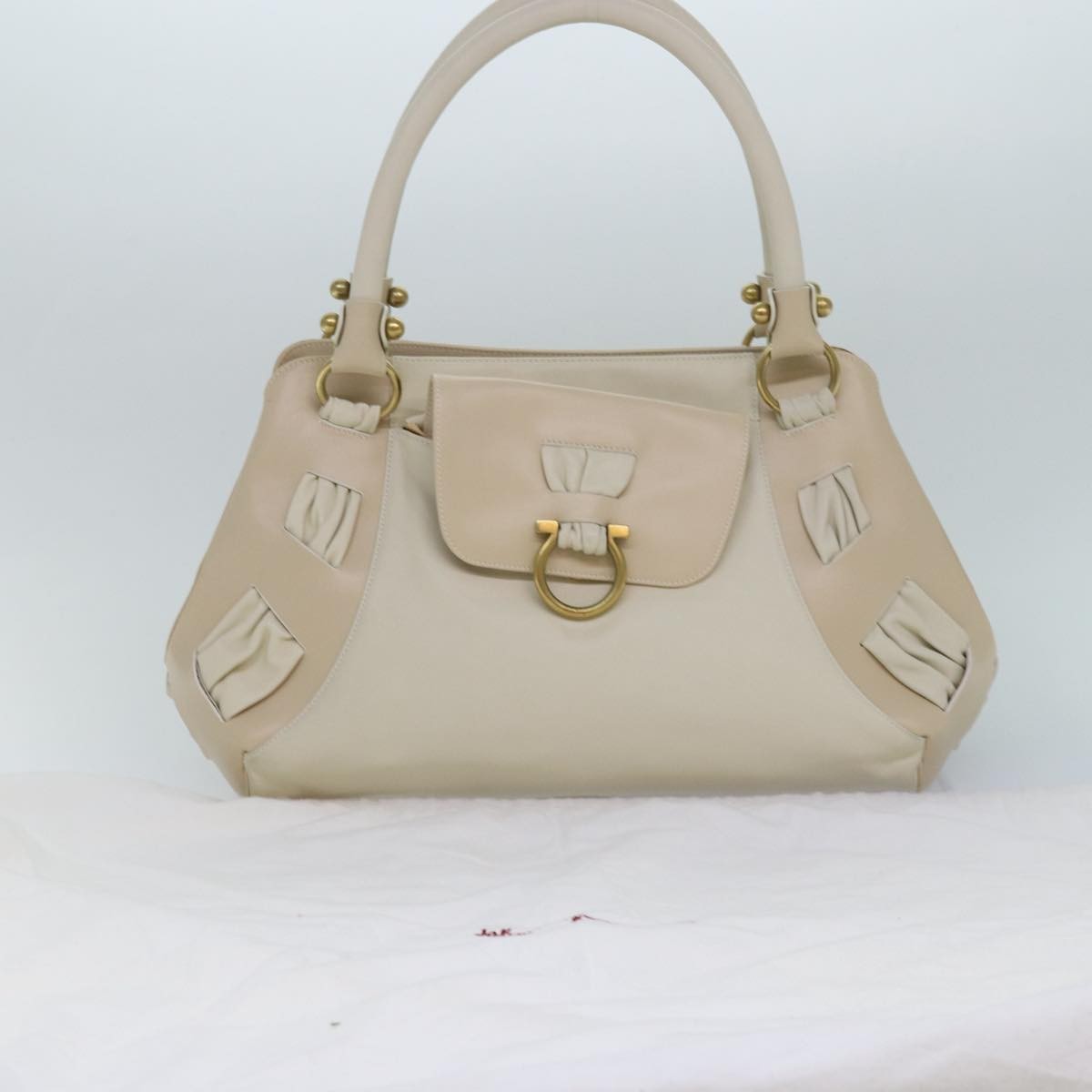 Salvatore Ferragamo Gancini Shoulder Bag Leather, BEIGE, LEATHER, Shoulder bag