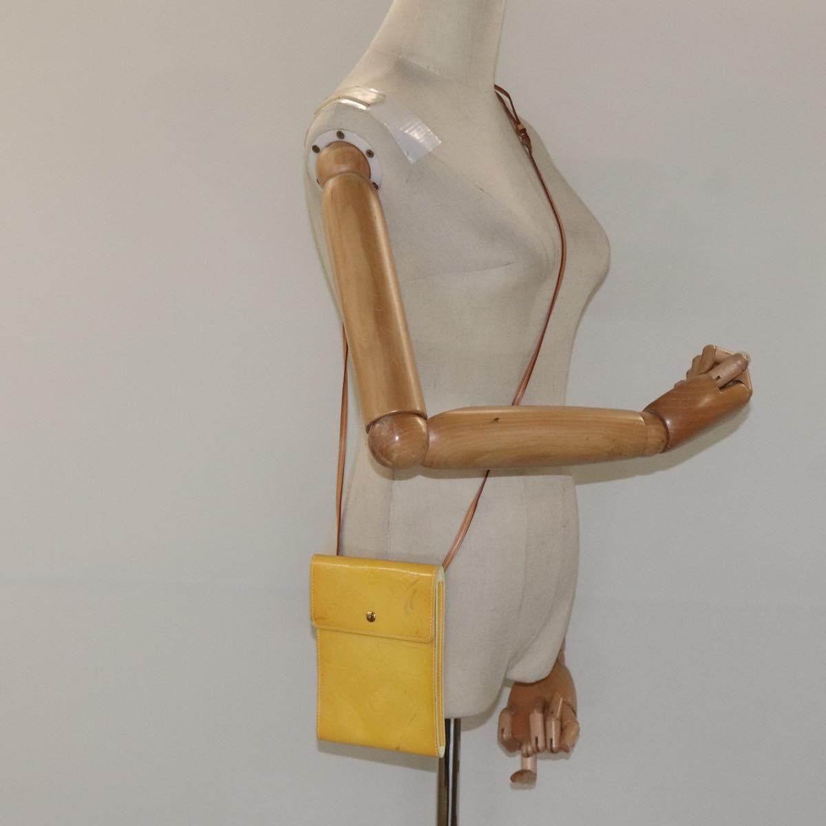 Louis Vuitton Kenmare Shoulder bag Patent leather, Yellow, Patent Leather, Clutch