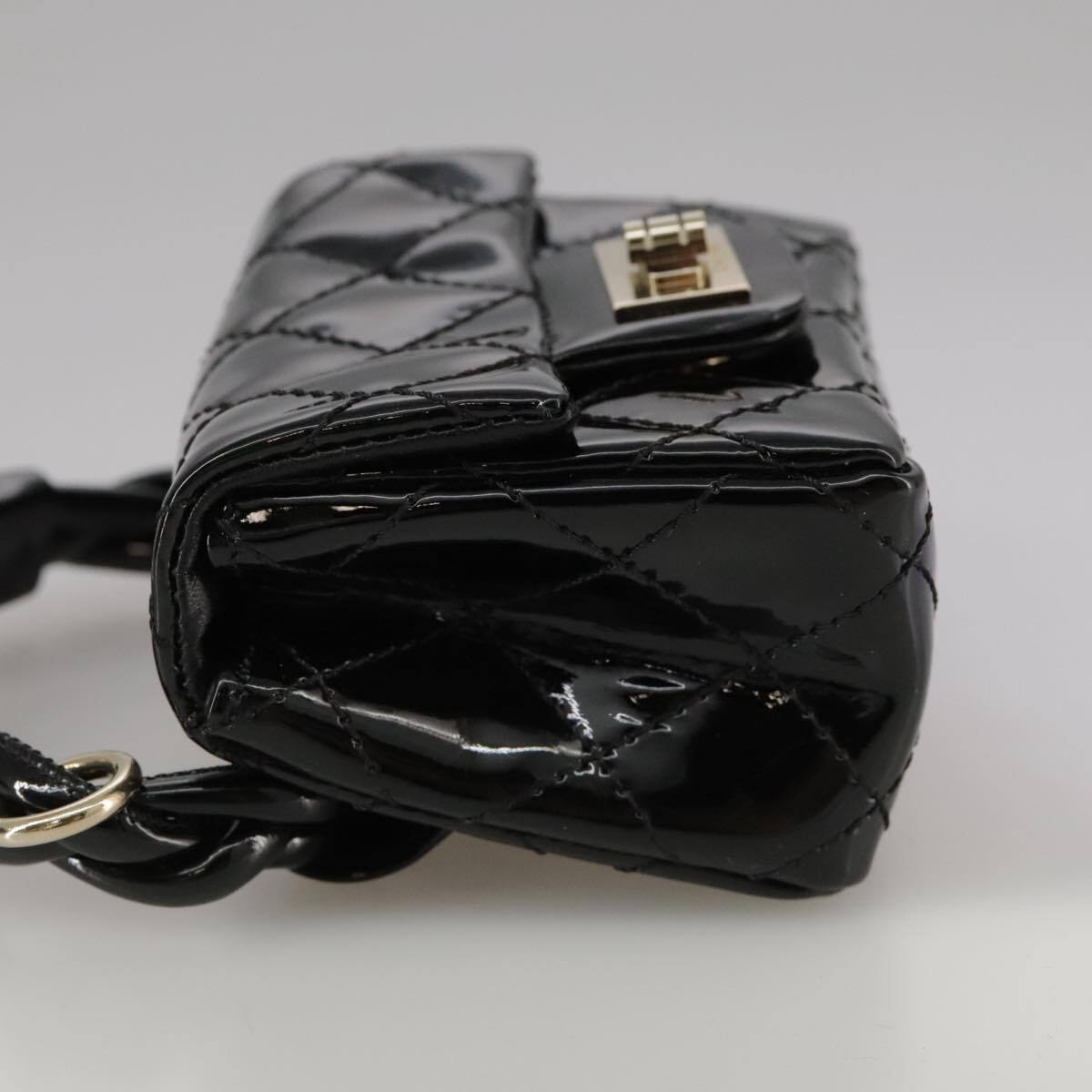 Chanel Reissue 2.55 Ankle Wrist Flap Bag Quilted Patent, BLACK, PATENT_LEATHER, Clutche & pouche