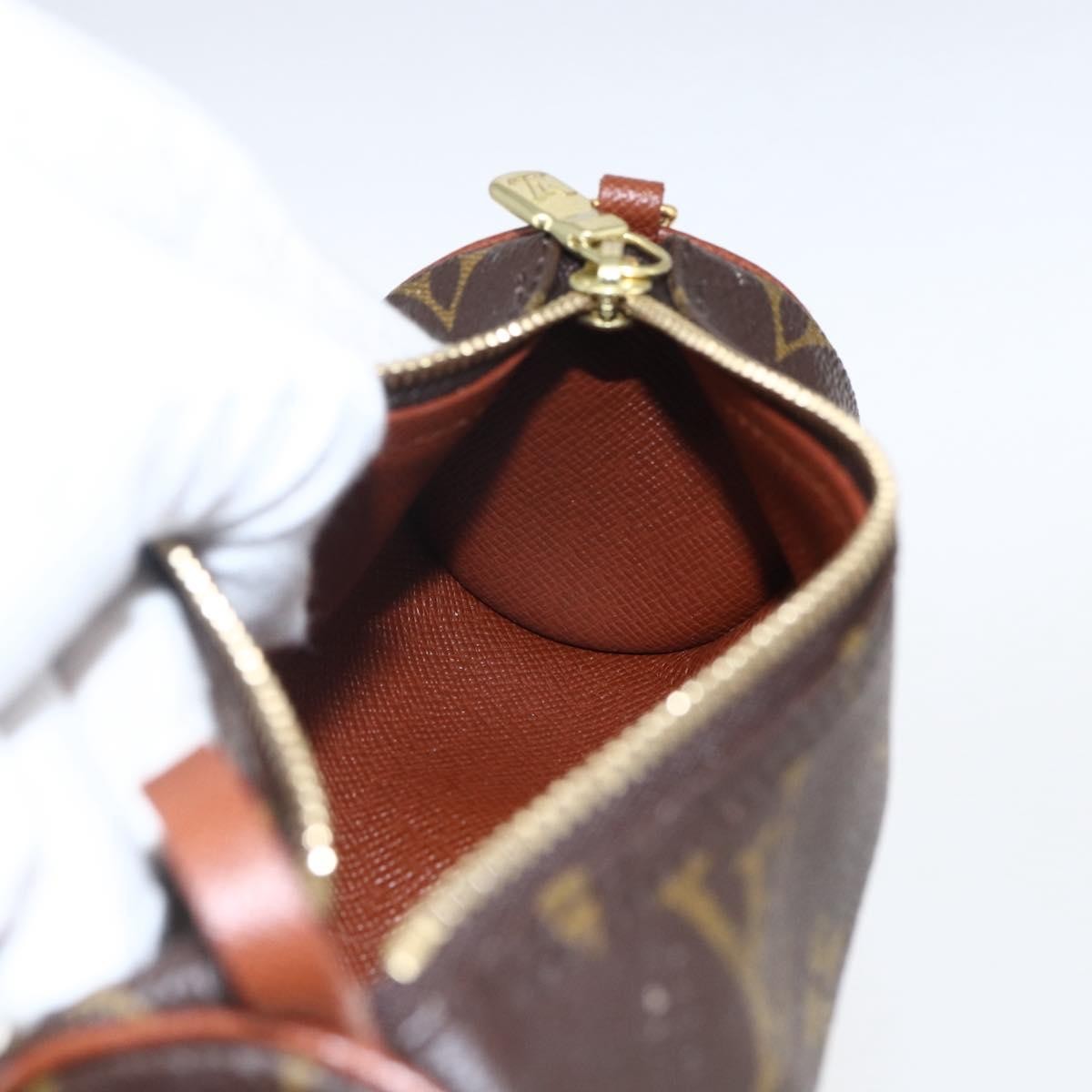 Louis Vuitton Papillon Pochette Monogram Canvas, BROWN, CANVAS, Clutche & pouche