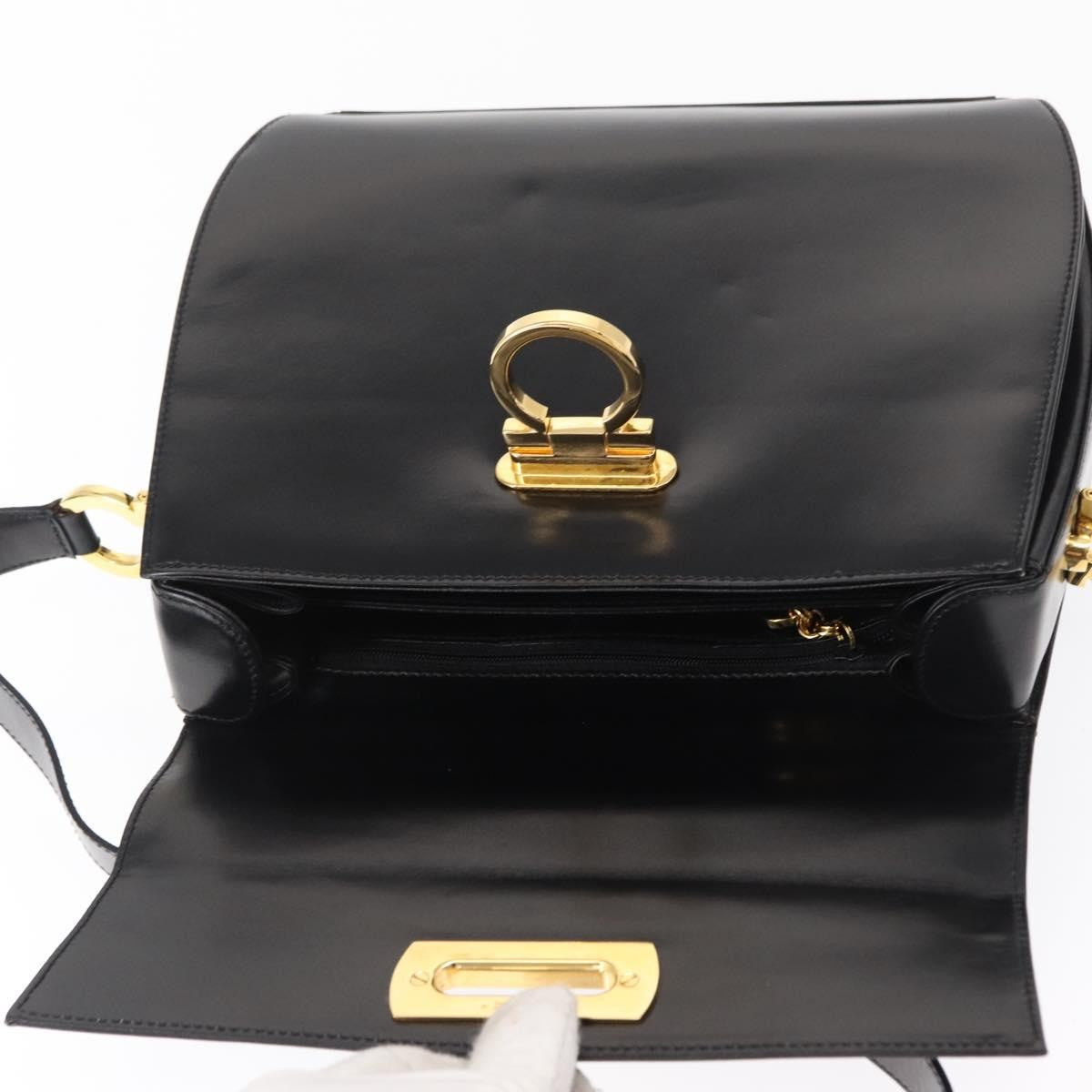 Salvatore Ferragamo Gancini Shoulder Bag Leather, BLACK, LEATHER, Shoulder bag