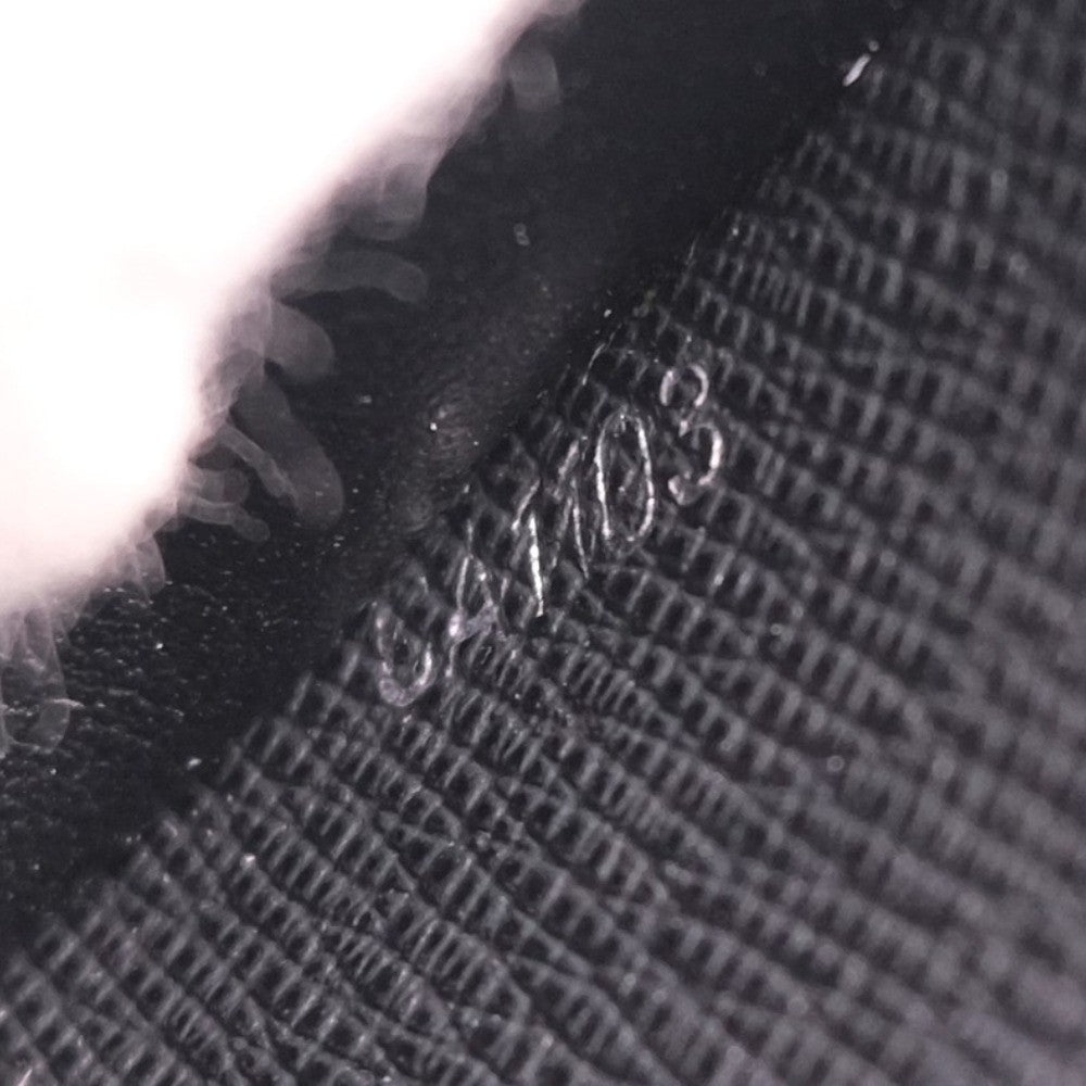 Louis Vuitton Zippy wallet vertical Taïga, BLACK, LEATHER, Wallets