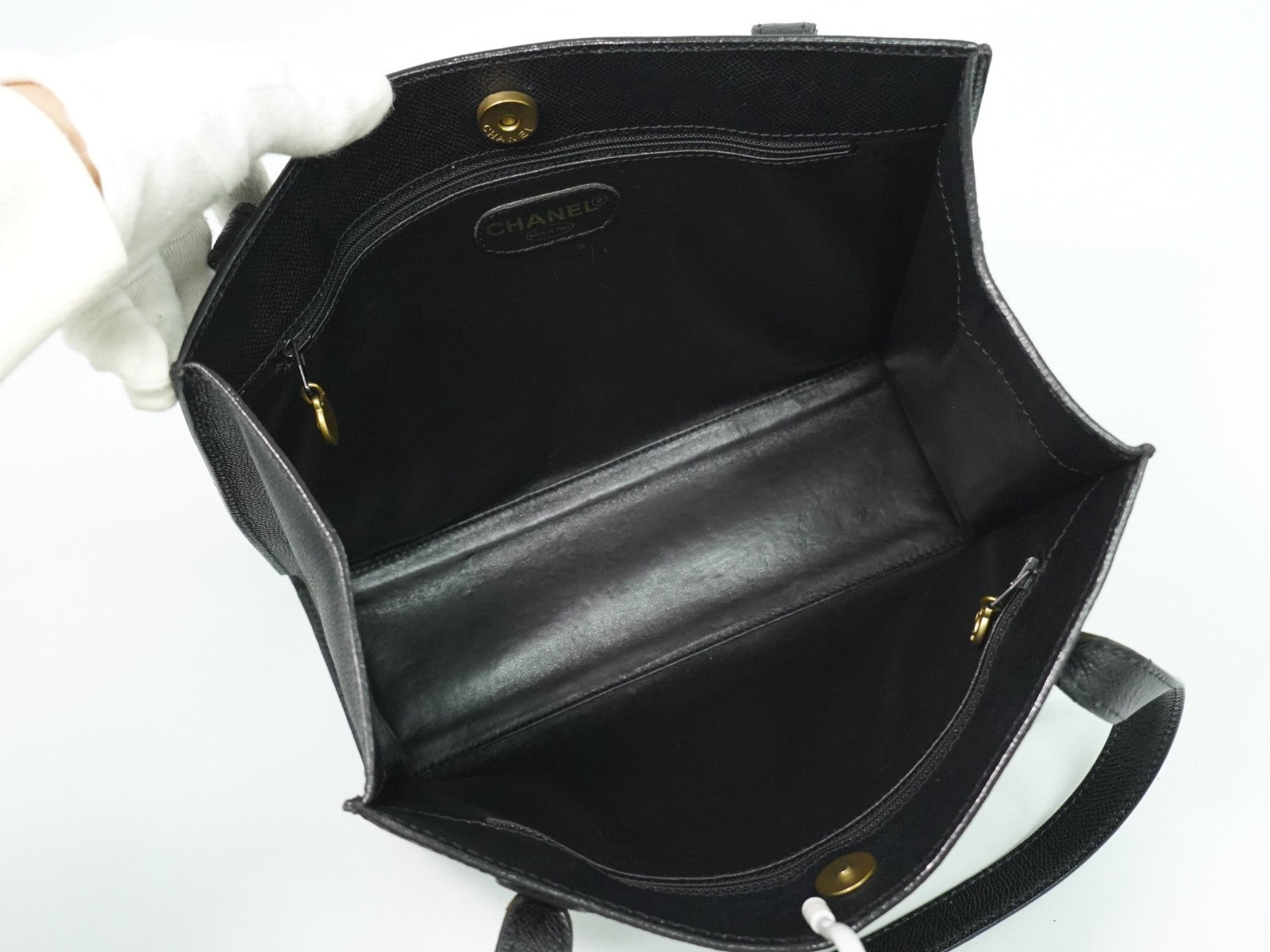 Chanel Vintage Logo Tote Leather, BLACK, LEATHER, Tote bag