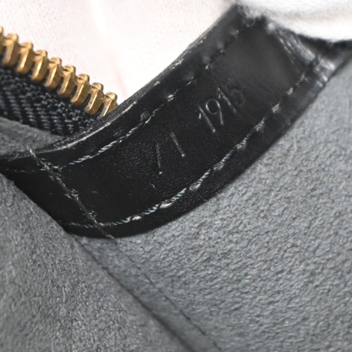 Louis Vuitton Lussac Handbag Epi Leather, BLACK, LEATHER, Shoulder bag