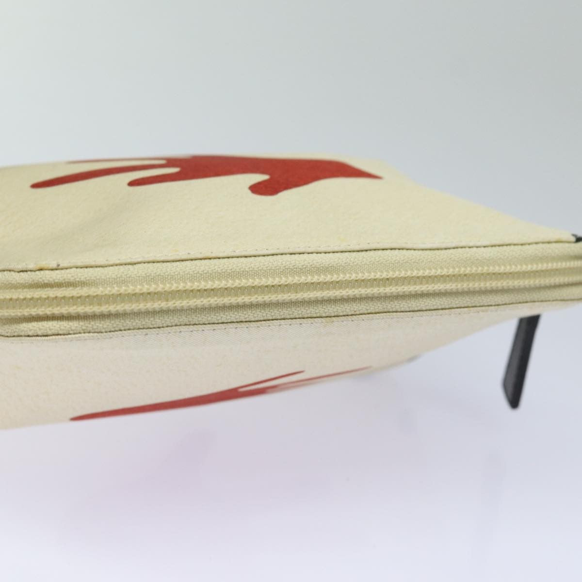 Bvlgari Pouch Leather, RED, CANVAS, Clutche & pouche
