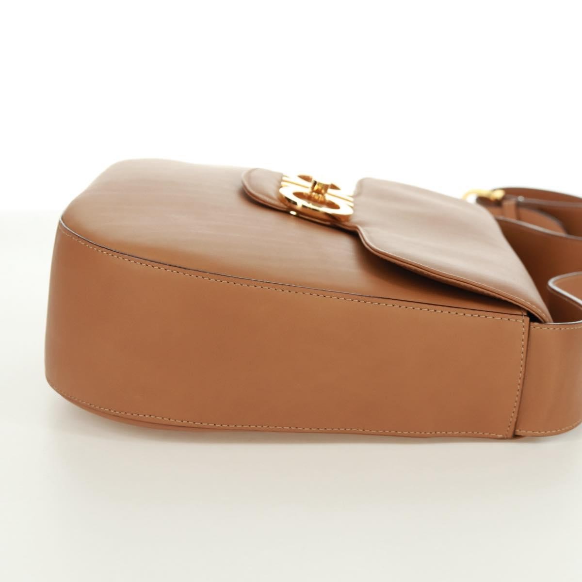 Salvatore Ferragamo Gancini Shoulder Bag Leather, BROWN, LEATHER, Shoulder bag