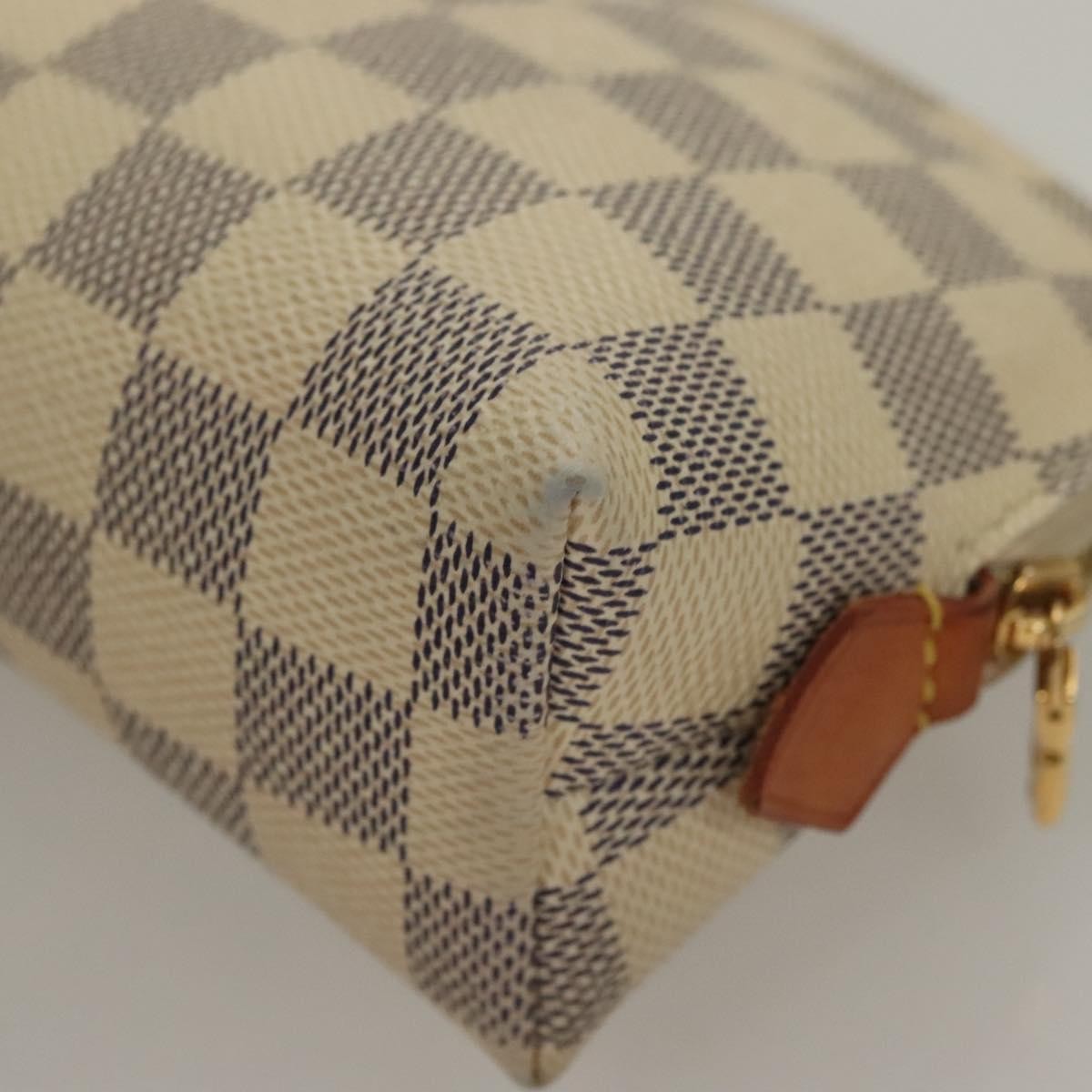 Louis Vuitton Cosmetic Pouch Damier, WHITE, CANVAS, Toiletry Case
