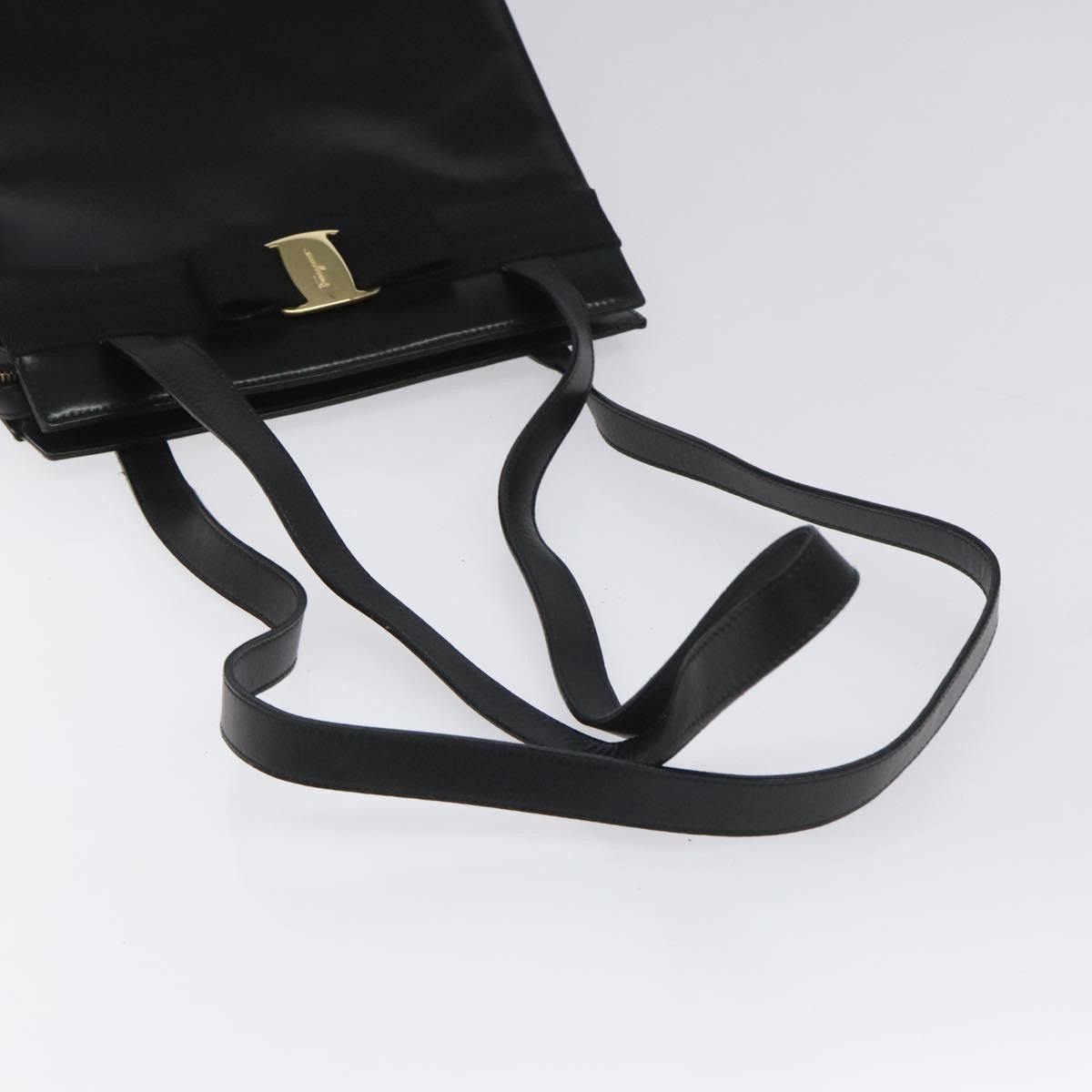 Salvatore Ferragamo Vara shoulder Bag Leather, BLACK, LEATHER, Shoulder bag