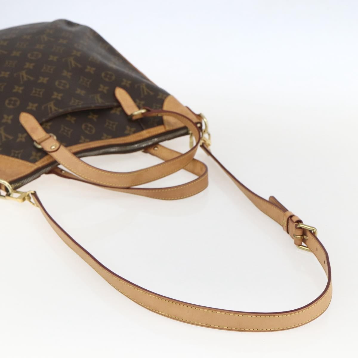 Louis Vuitton Odeon Handbag Monogram Canvas, Brown, Canvas, Shoulder Bag
