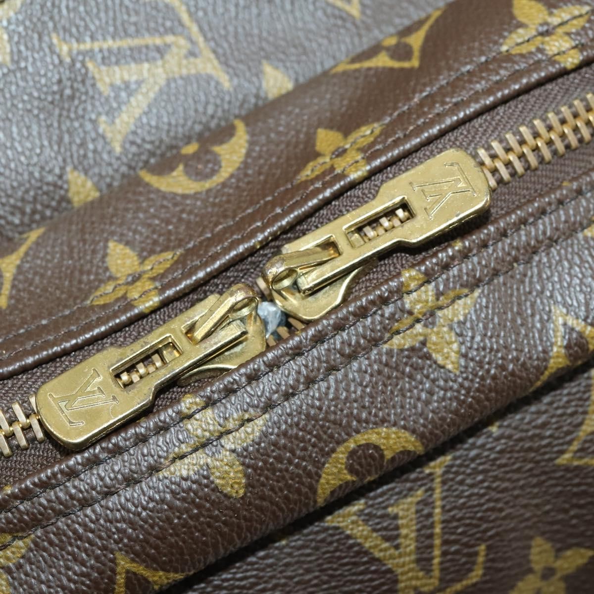 Louis Vuitton Sirius Handbag Monogram Canvas, BROWN, CANVAS, Travel bag