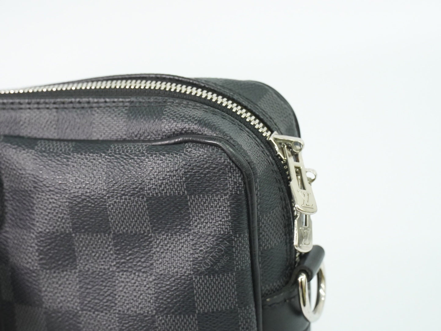 Louis Vuitton Porte-Documents Voyage Briefcase Damier Graphite, Gray, Canvas, Briefcase