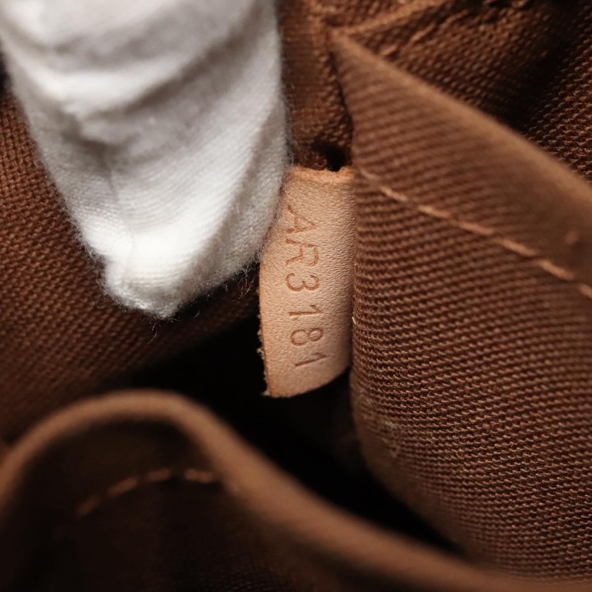 Louis Vuitton Trotteur Beaubourg Handbag Monogram Canvas, BROWN, CANVAS, Handbag