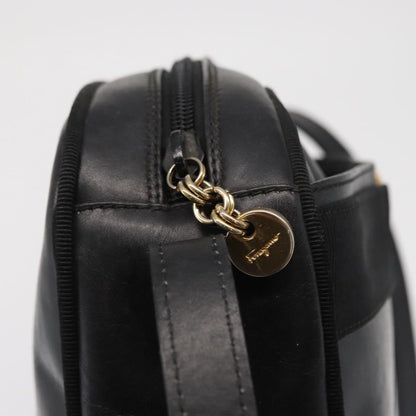 Salvatore Ferragamo Vara Bow camera Shoulder Bag Leather, BLACK, LEATHER, Shoulder bag
