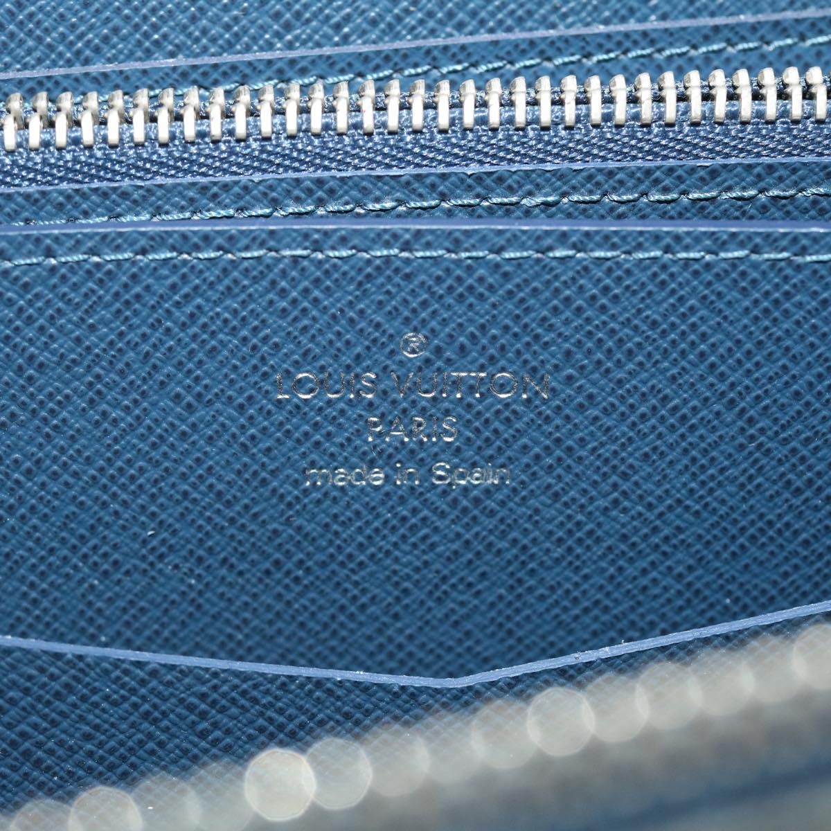 Louis Vuitton Zippy XL Taiga Leather, Navy, Leather, Wallet