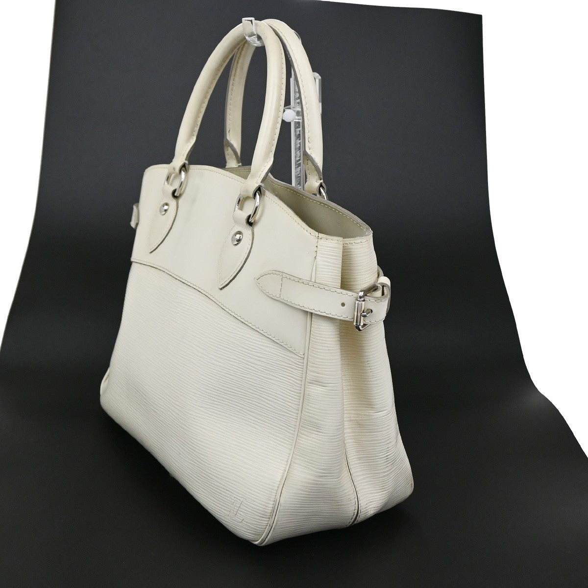Louis Vuitton Passy Tote Epi Leather, WHITE, LEATHER, Tote bag