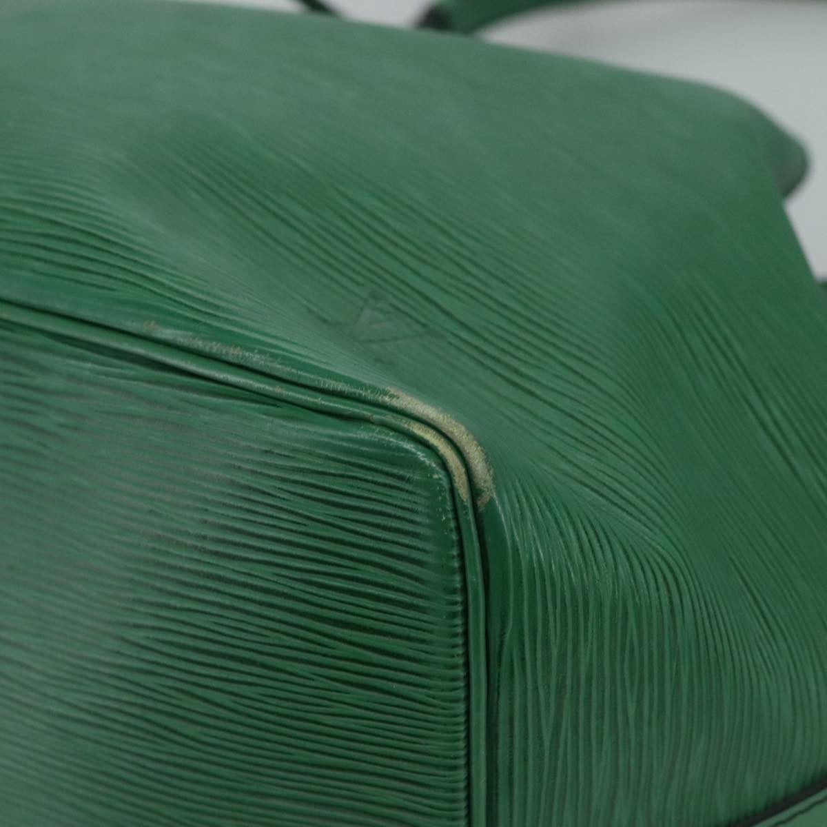Louis Vuitton Petit Noe Handbag Epi Leather, GREEN, LEATHER, Shoulder bag