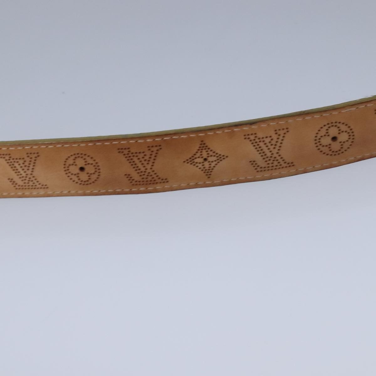 Louis Vuitton Buckle Belt Mahina Leather, GOLD, LEATHER, Belts