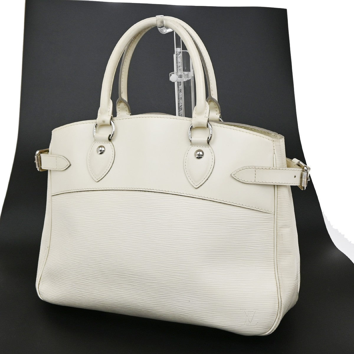Louis Vuitton Passy Tote Epi Leather, WHITE, LEATHER, Tote bag