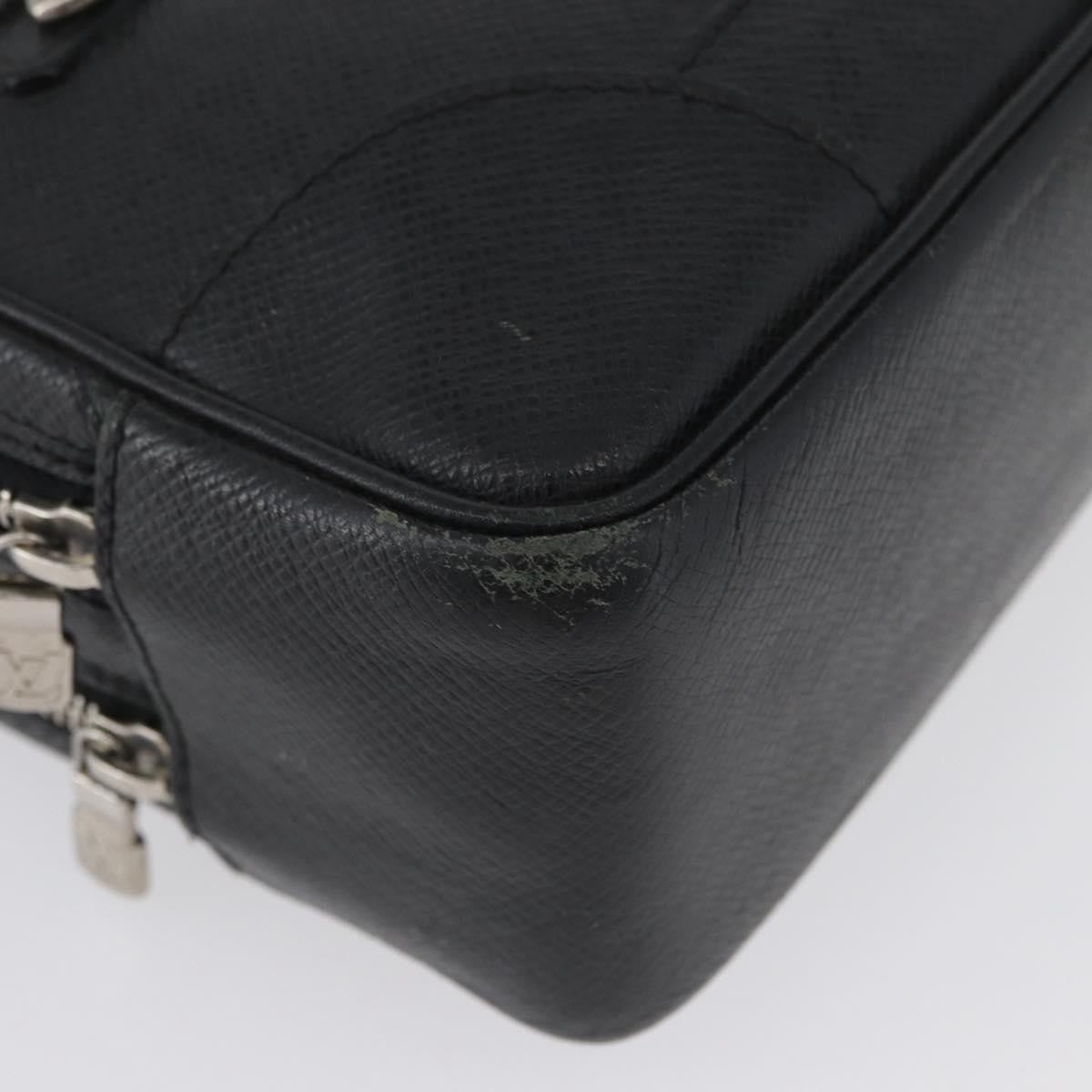 Louis Vuitton Pavel Handbag Taiga Leather, BLACK, LEATHER, Clutche & pouche