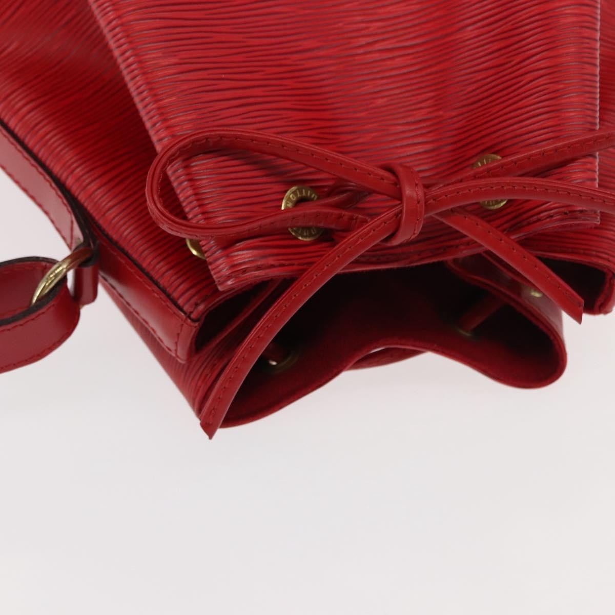 Louis Vuitton Noe Handbag Epi leather, RED, LEATHER, Shoulder bag