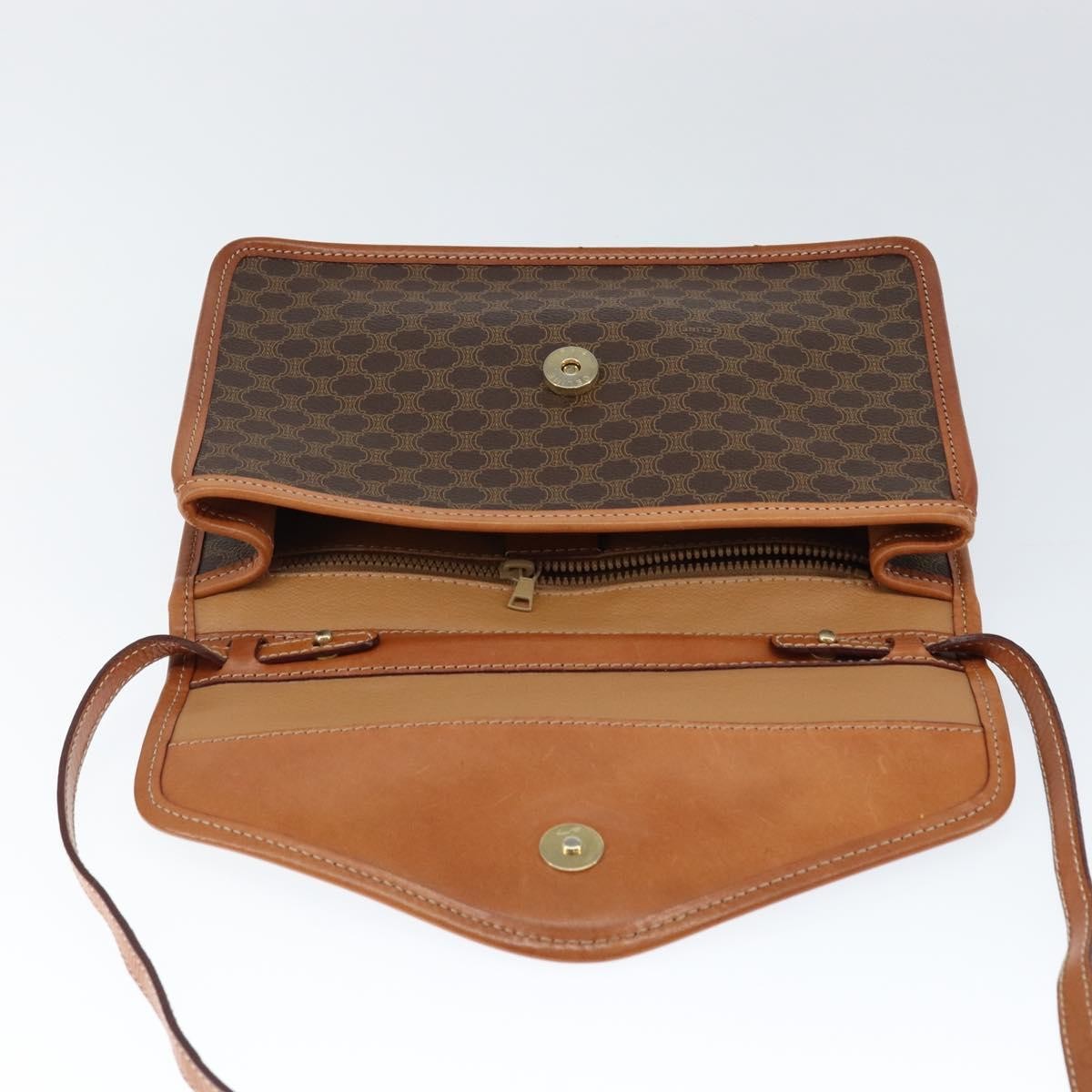 Celine Vintage Macadam Circle Logo Shoulder Bag Canvas and Leather, BROWN, CANVAS, Shoulder bag