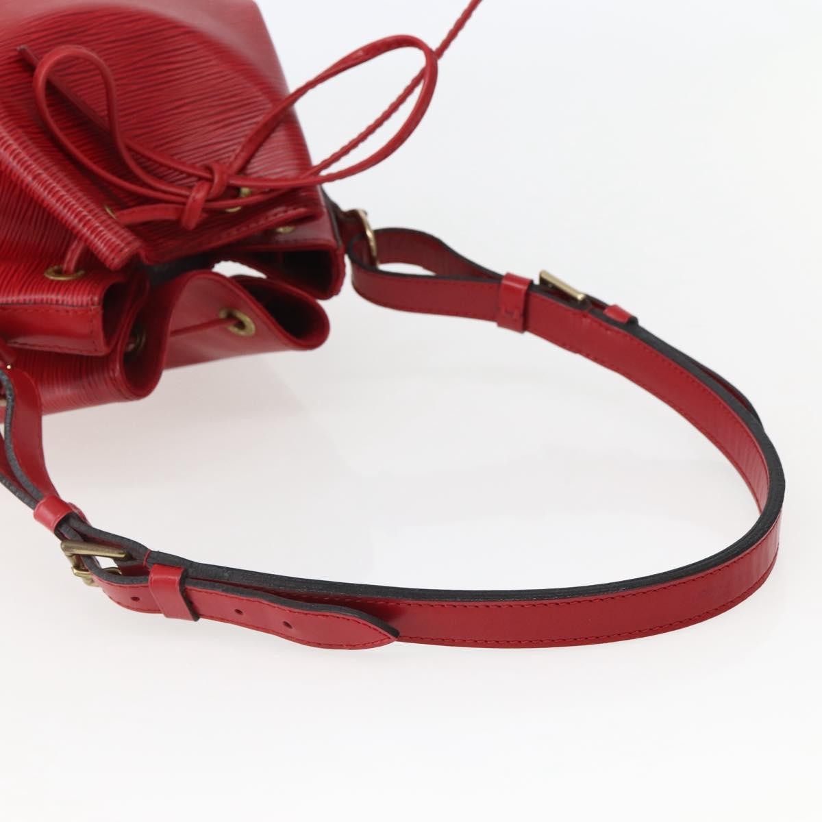 Louis Vuitton Noe Shoulder bag Leather, RED, LEATHER, Shoulder bag