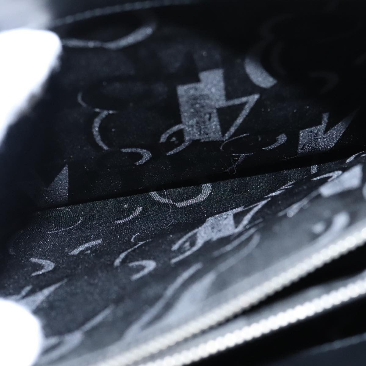 Salvatore Ferragamo Gancini Shoulder Bag Leather, BLACK, LEATHER, Tote bag