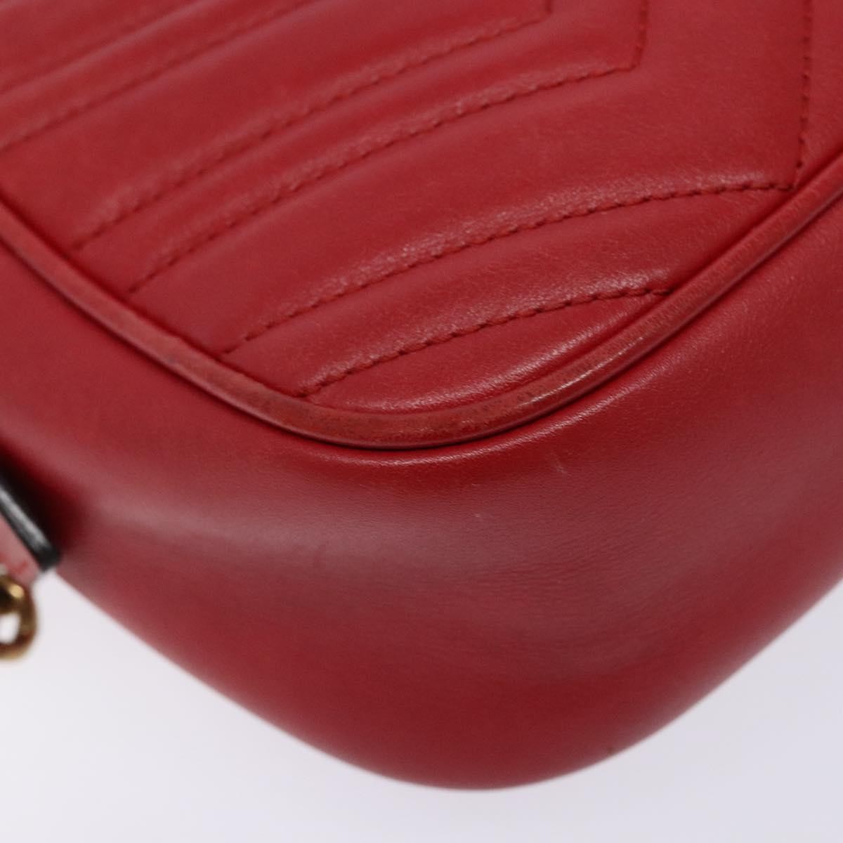 Gucci GG Marmont Monochrome Shoulder Bag Matelasse Leather, RED, LEATHER, Shoulder bag