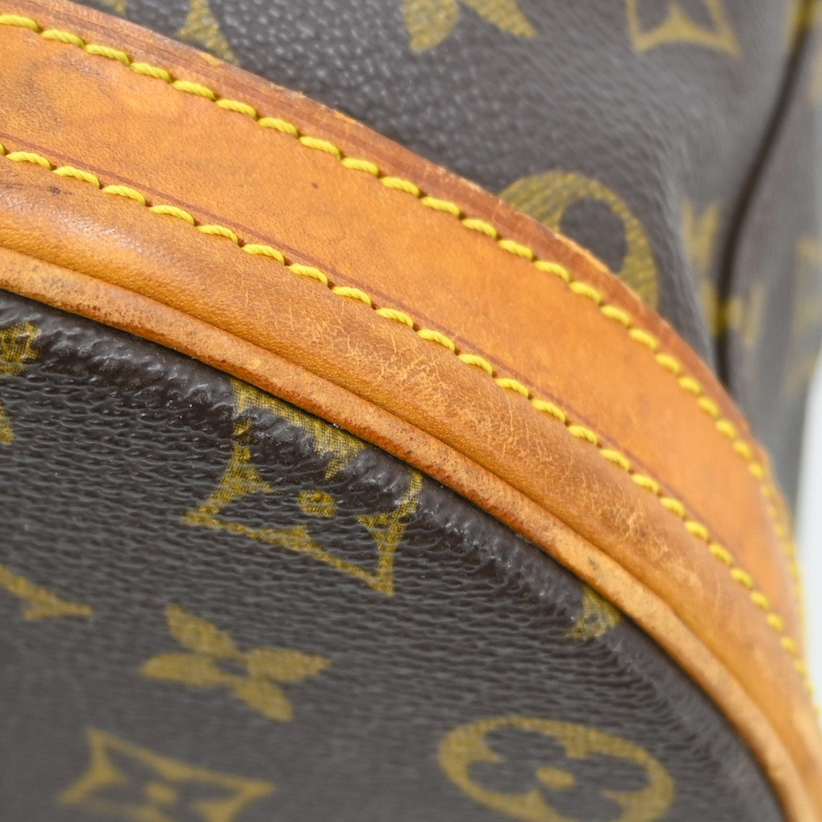 Louis Vuitton Bucket Bag Monogram Canvas, Brown, Canvas, Shoulder Bag