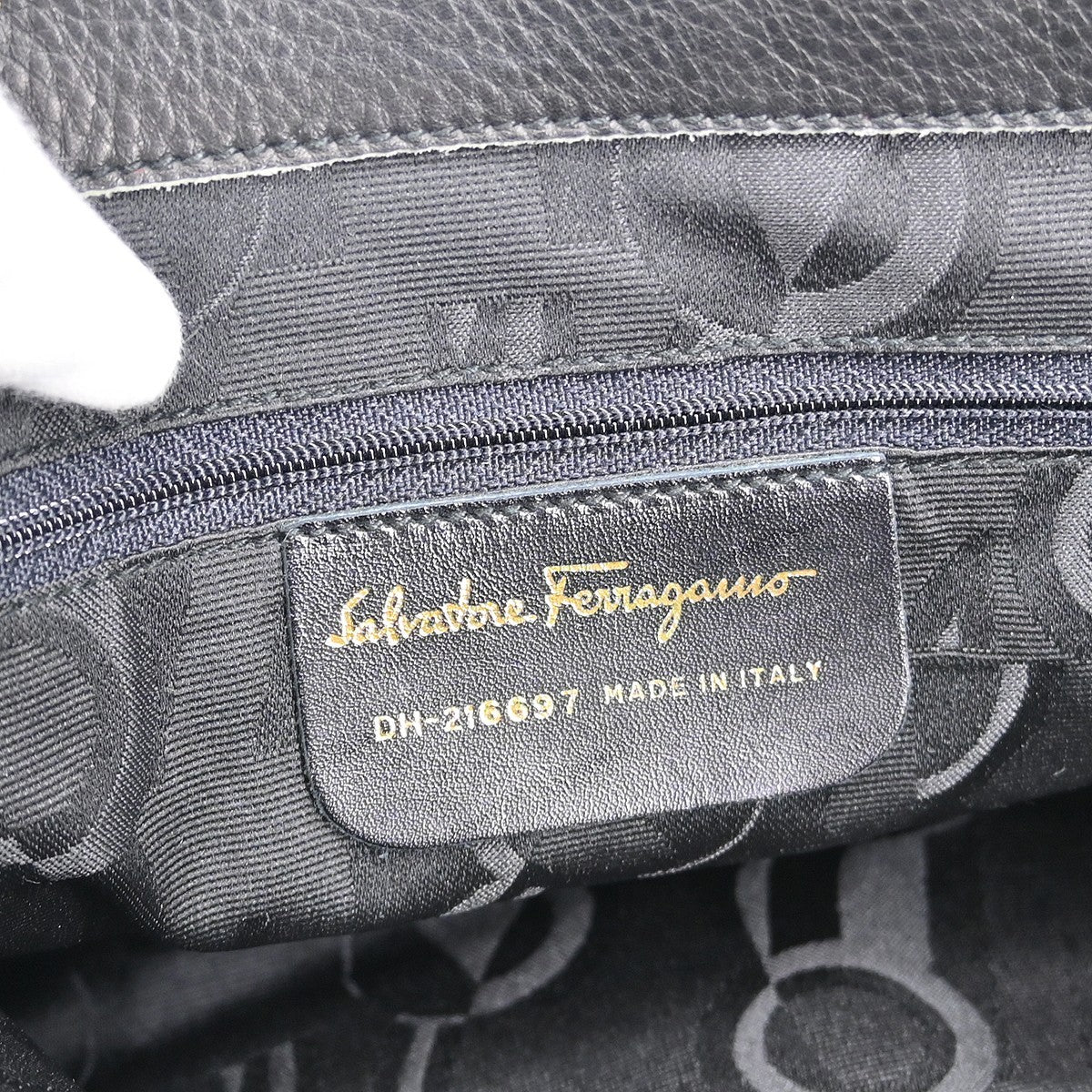 Salvatore Ferragamo Gancini Shoulder Bag Leather, Black, Leather, Shoulder Bag