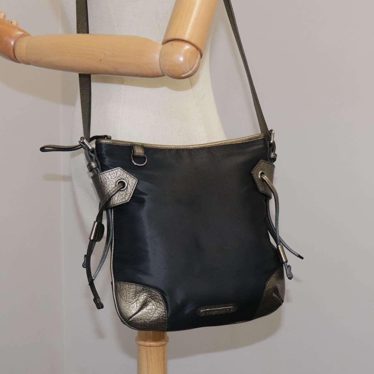 Burberry Vintage Shoulder Bag Nylon, BLACK, NYLON, Shoulder bag