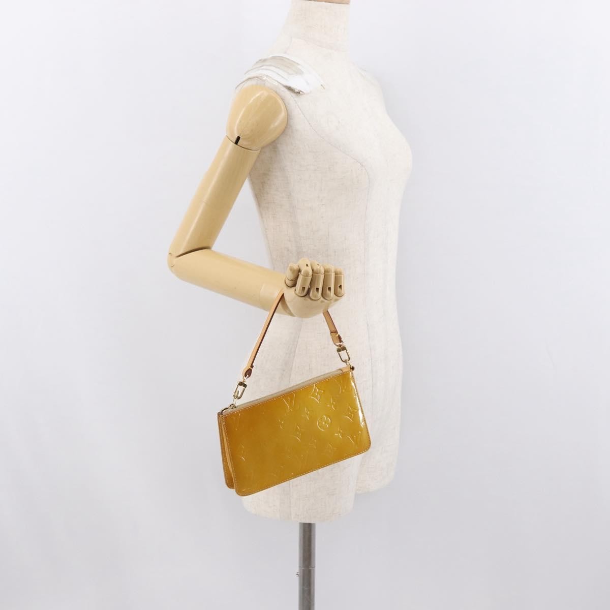 Louis Vuitton Lexington Pochette Patent Leather, BEIGE, PATENT_LEATHER, Clutche & pouche