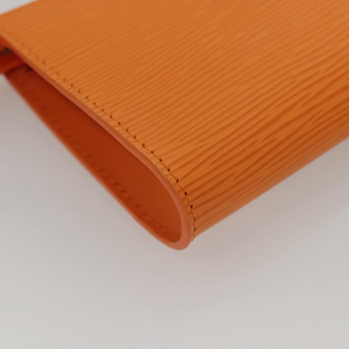 Louis Vuitton Pochette Accessoires Epi Leather, ORANGE, LEATHER, Clutche & pouche