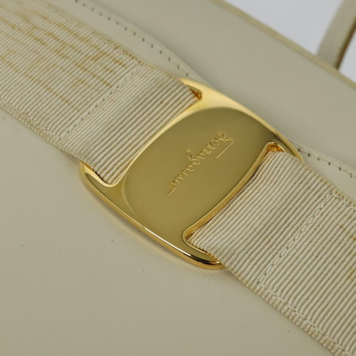 Salvatore Ferragamo Vala Shoulder Bag Leather, WHITE, LEATHER, Shoulder bag