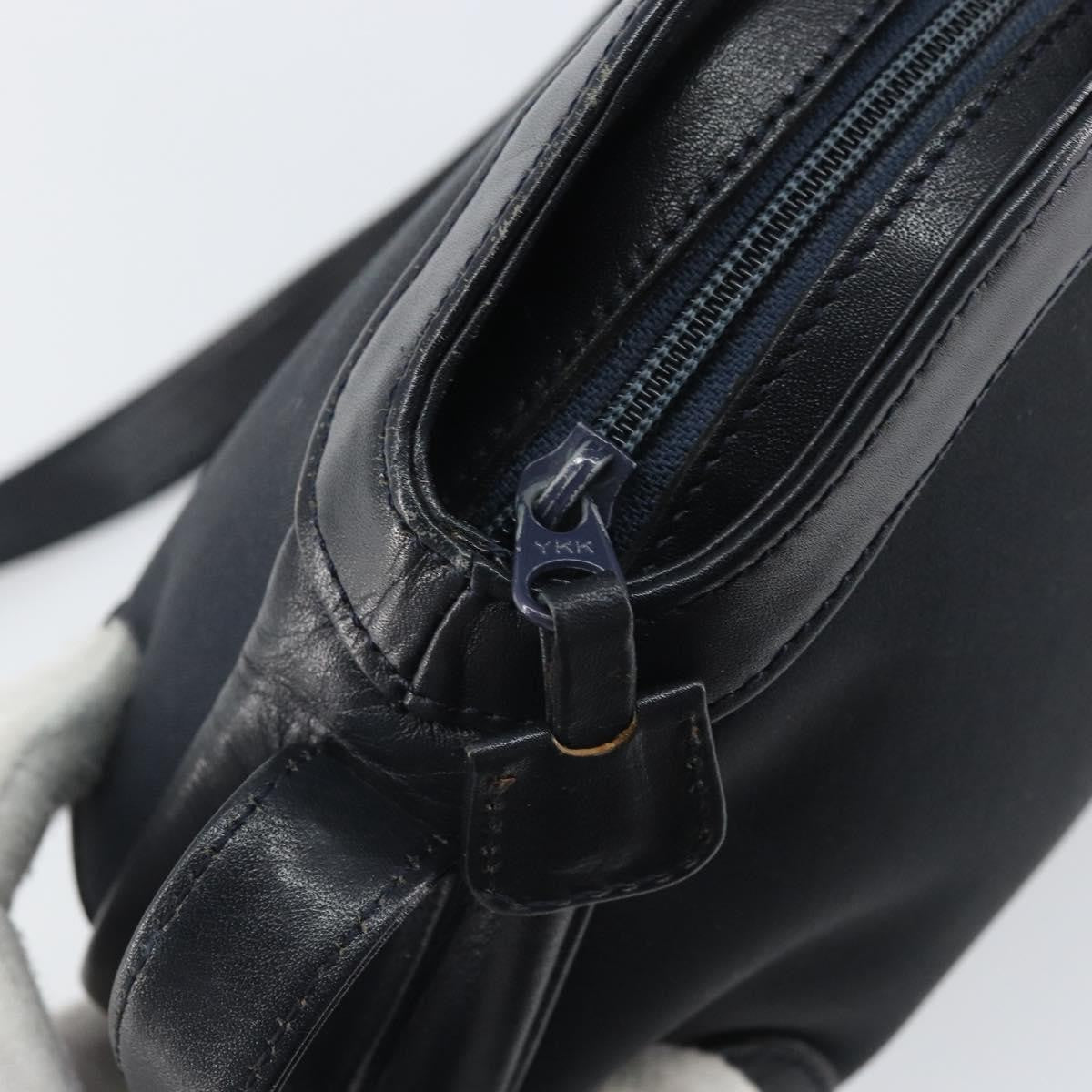 Burberry Vintage Shoulder Bag Leather, NAVY, LEATHER, Shoulder bag
