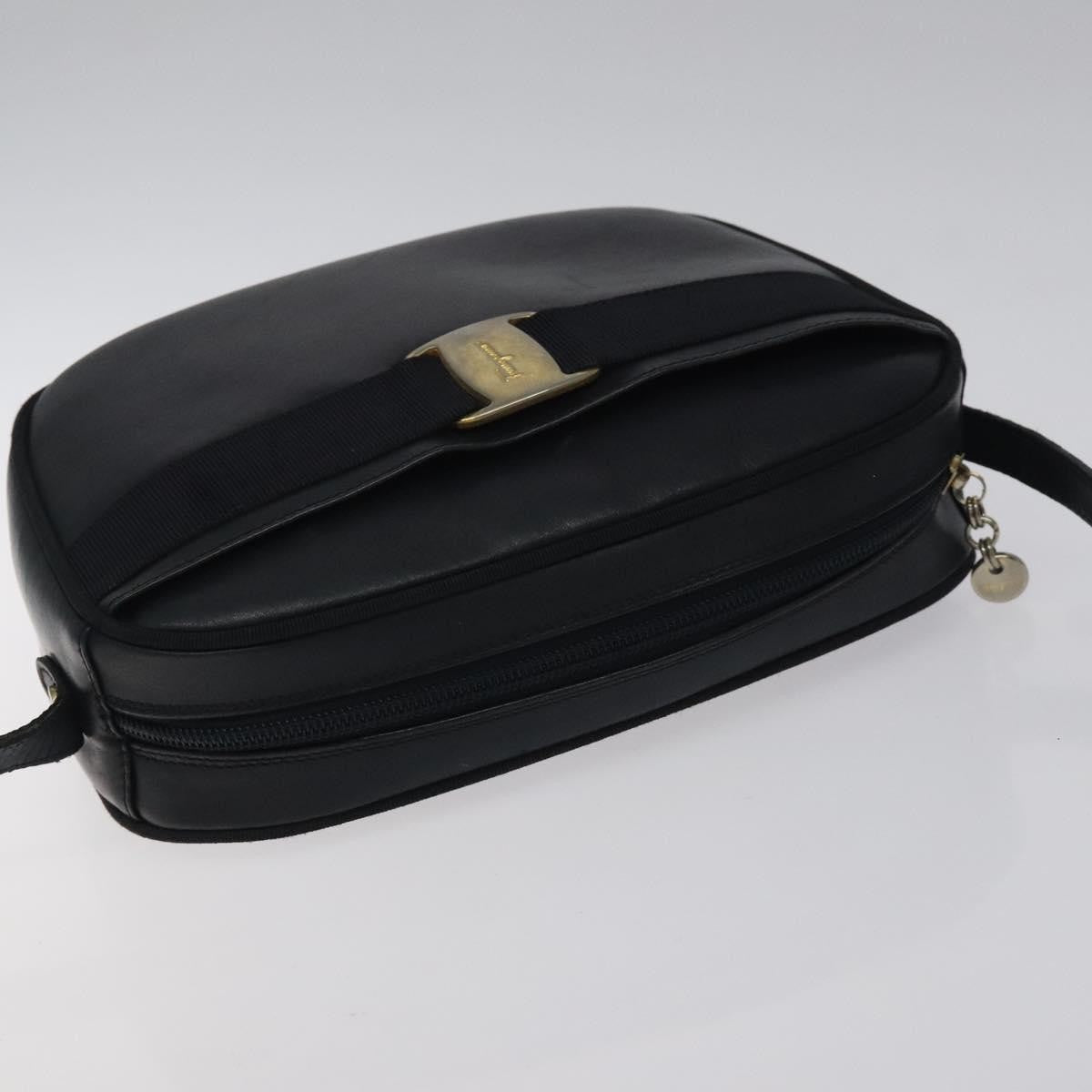 Salvatore Ferragamo Vala Shoulder Bag Leather, NAVY, LEATHER, Shoulder bag