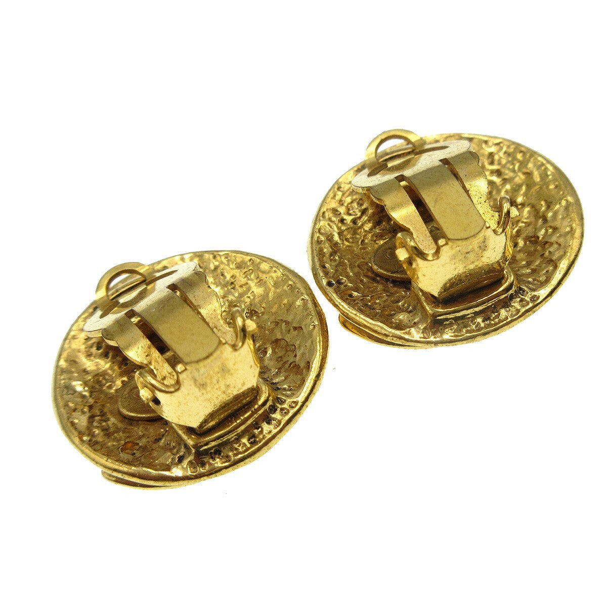 Chanel CC Button Clip-On Earrings Metal, GOLD, GOLD_PLATED, Earrings