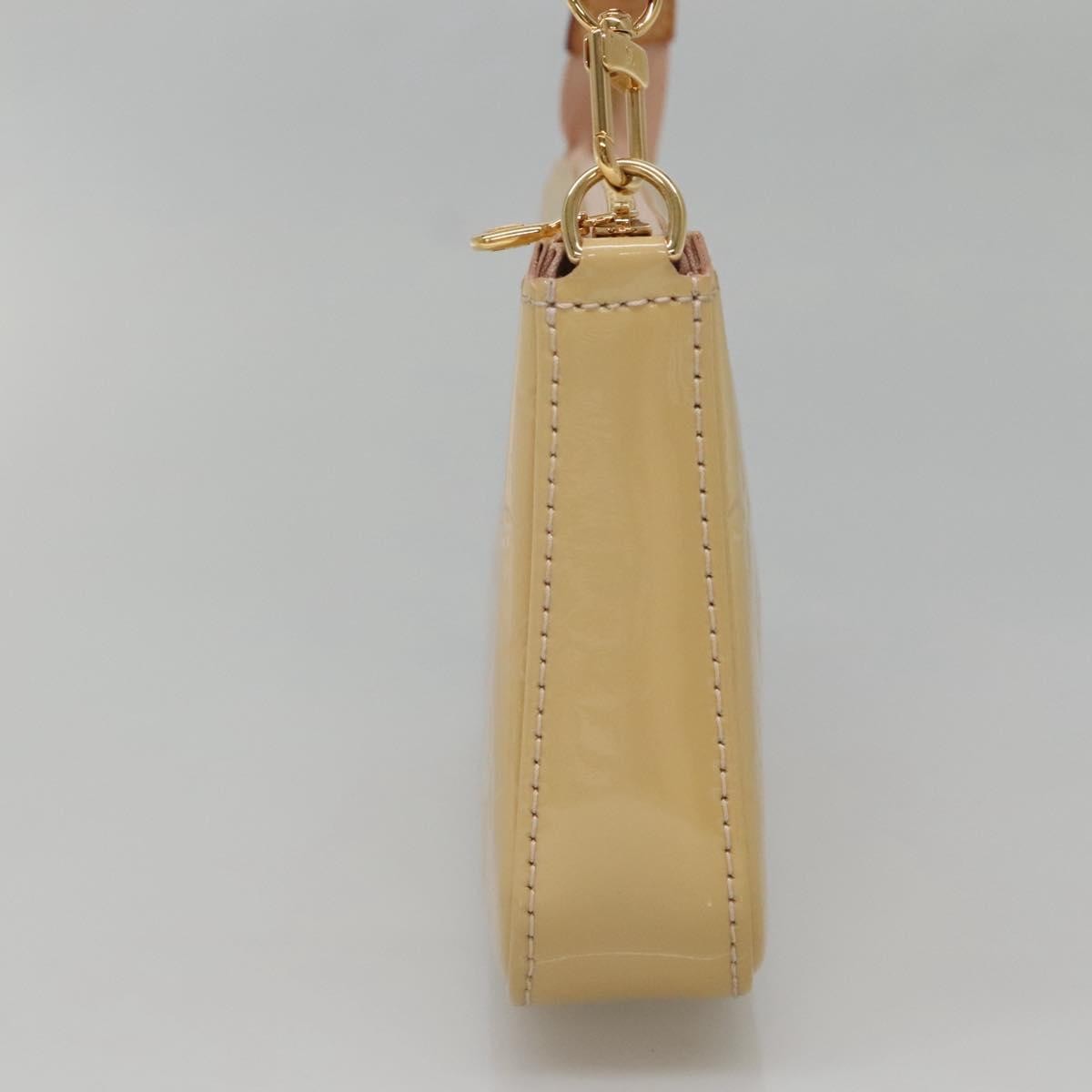 Louis Vuitton Pochette Accessoires NM Monogram Vernis, BEIGE, PATENT_LEATHER, Clutche & pouche