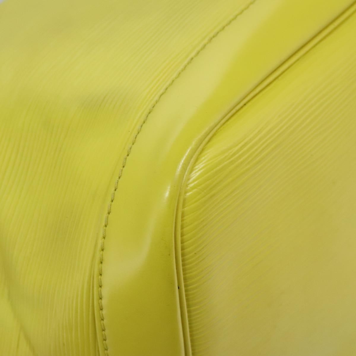 Louis Vuitton Petit Noe Handbag Epi Leather, GREEN, LEATHER, Shoulder bag