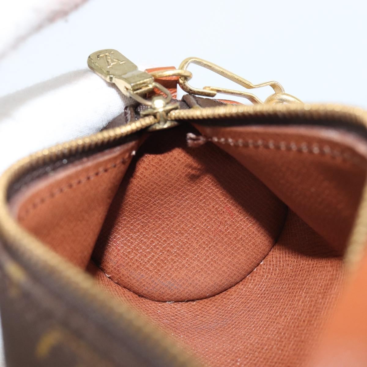 Louis Vuitton Papillon Pochette Monogram Canvas, BROWN, CANVAS, Clutche & pouche
