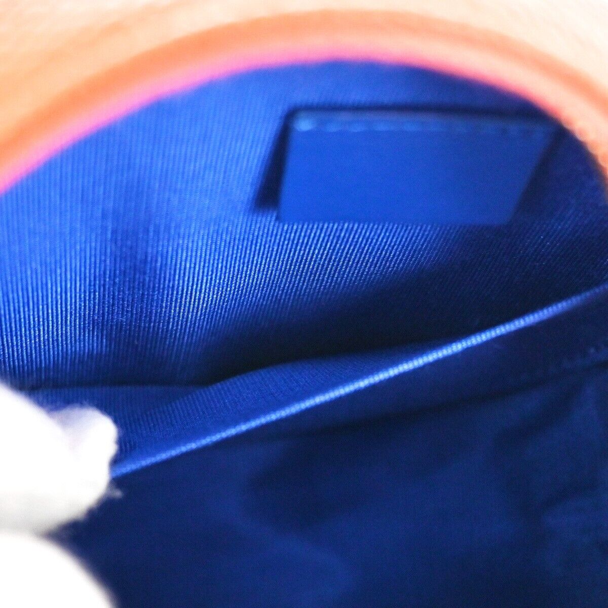 Chanel Filigree Round Coin Purse Quilted Caviar, MULTICOLOUR, LEATHER, Shoulder bag