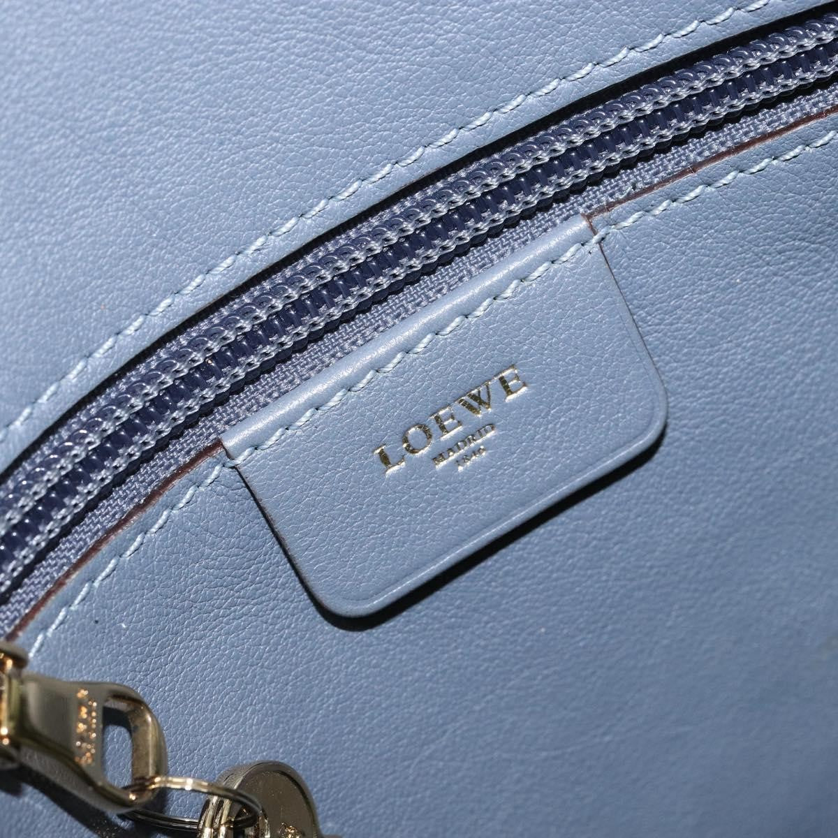 Loewe Anagram Shoulder Bag Leather, BLUE, LEATHER, Shoulder bag