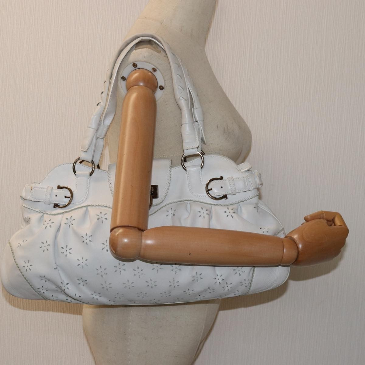 Salvatore Ferragamo Marisa Satchel Leather, WHITE, LEATHER, Handbag