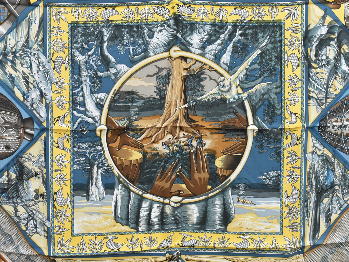 Hermes Carré 90 Silk multicolor, MULTICOLOUR, SILK, Scarve & shawl